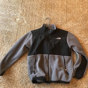 Boys North Face Denali jacket